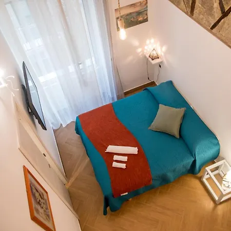 فندق مبيت وإفطار Guest Art نابولي