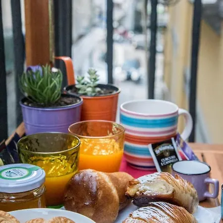 فندق مبيت وإفطار Guest Art نابولي